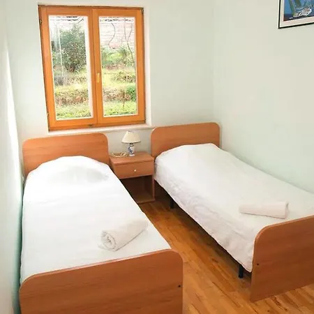 Hotel Santic 3*