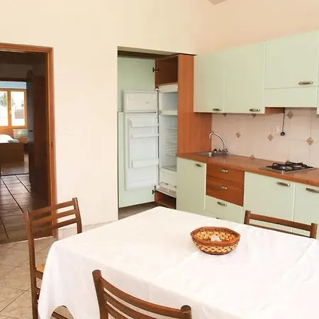 Hotel Santic Postira