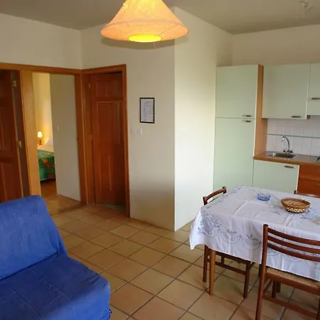 Santic Hotel 3*